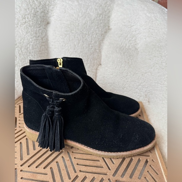 kate spade Shoes - Womens Kate Spade New York Bellamy Tassel Flat Ankle Boots Size 7.5